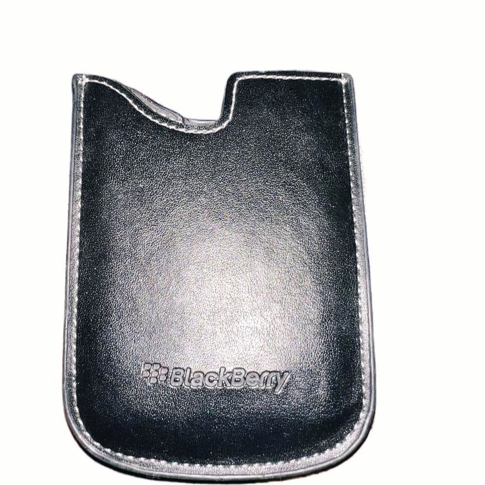 Blackberry OEM Genuine Original Pocket Case Pouch Curve 8900 8330